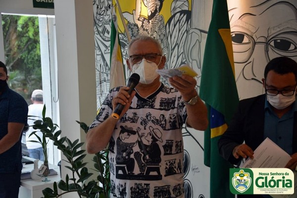 Novo espaço da Biblioteca Municipal e a Sala do Empreendedor são inaugurados com homenagens a seu Manuel Professor e ao Empresário Avelan Carlos Cruz