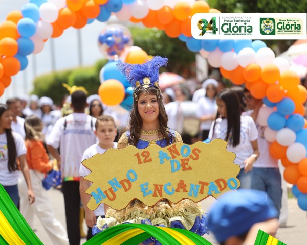 Fotos do desfile do aniversário de 94 anos de Nossa Senhora da Glória - Período manhã