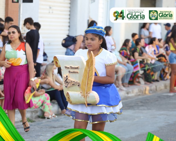 Fotos do desfile do aniversário de 94 anos de Nossa Senhora da Glória - Período tarde
