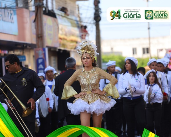 Fotos do desfile do aniversário de 94 anos de Nossa Senhora da Glória - Período tarde