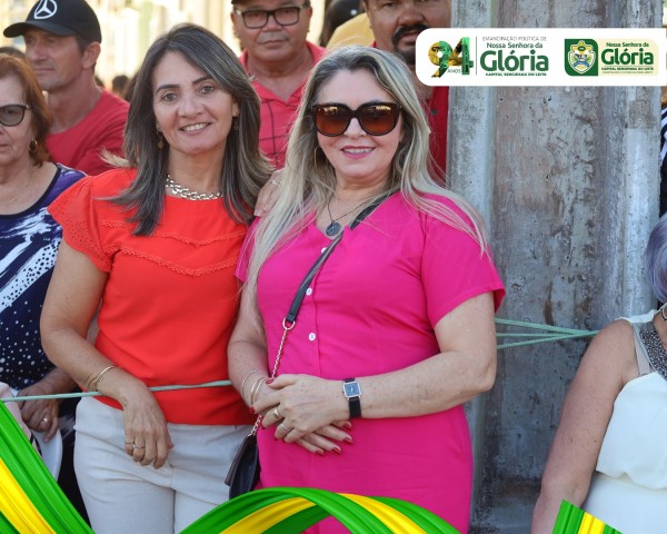 Fotos do desfile do aniversário de 94 anos de Nossa Senhora da Glória - Período tarde