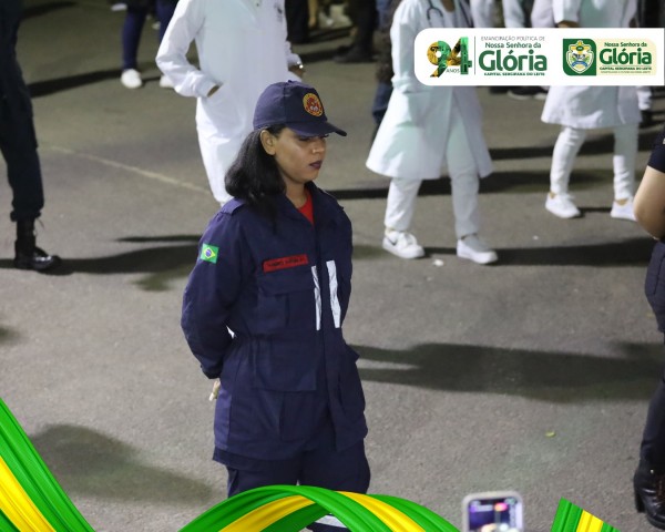 Fotos do desfile do aniversário de 94 anos de Nossa Senhora da Glória - Período tarde