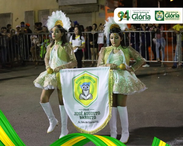 Fotos do desfile do aniversário de 94 anos de Nossa Senhora da Glória - Período tarde