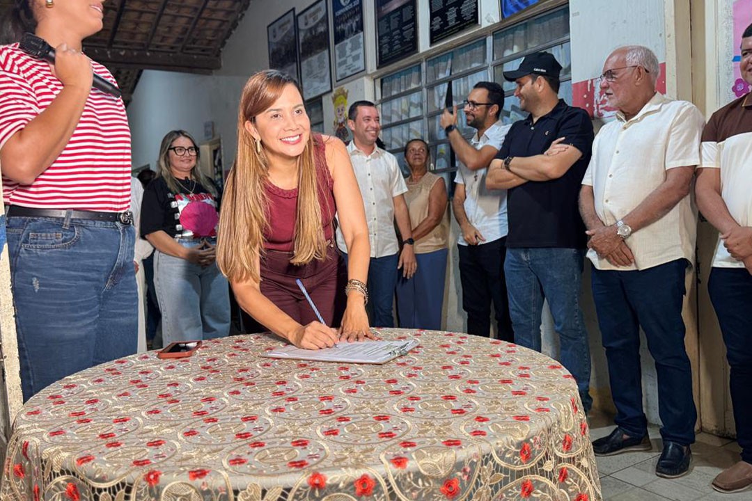 Prefeitura de Glória assina ordem de serviço para construção e ampliação de escolas na Zona Rural