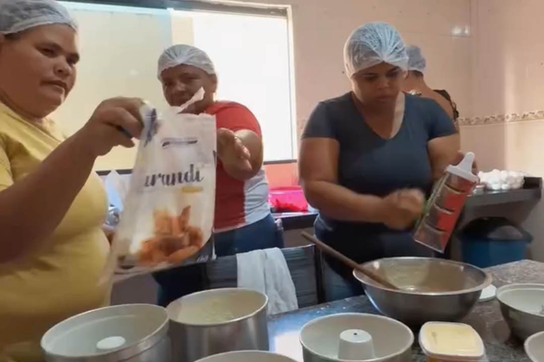CREAS realiza Oficina de Bolos Caseiros para mães glorienses