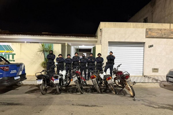 Fotografia de operação policial urbana