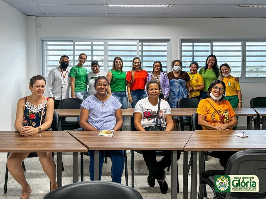 CRAS Novo Horizonte promove curso de Doces e Salgados