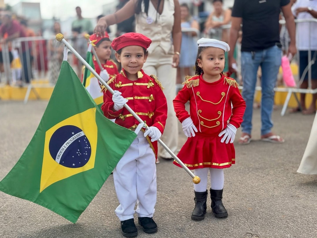 Prefeitura de Glória promove desfile cívico de 07 de setembro